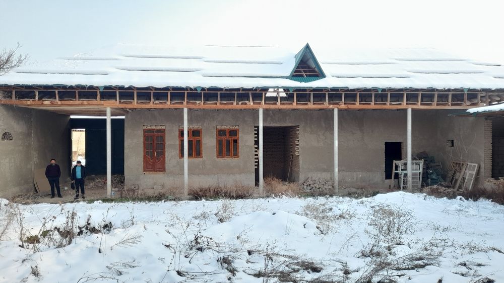 Uy sotiladi srochniy