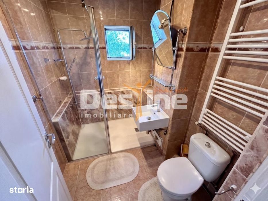 Apartament 3 camere, 2 bai, centrala proprie, Bd. Bucuresti, Ploiesti