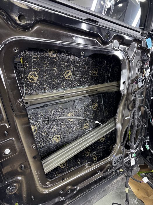 Шумоизоляция авто STP/NOISE OFF