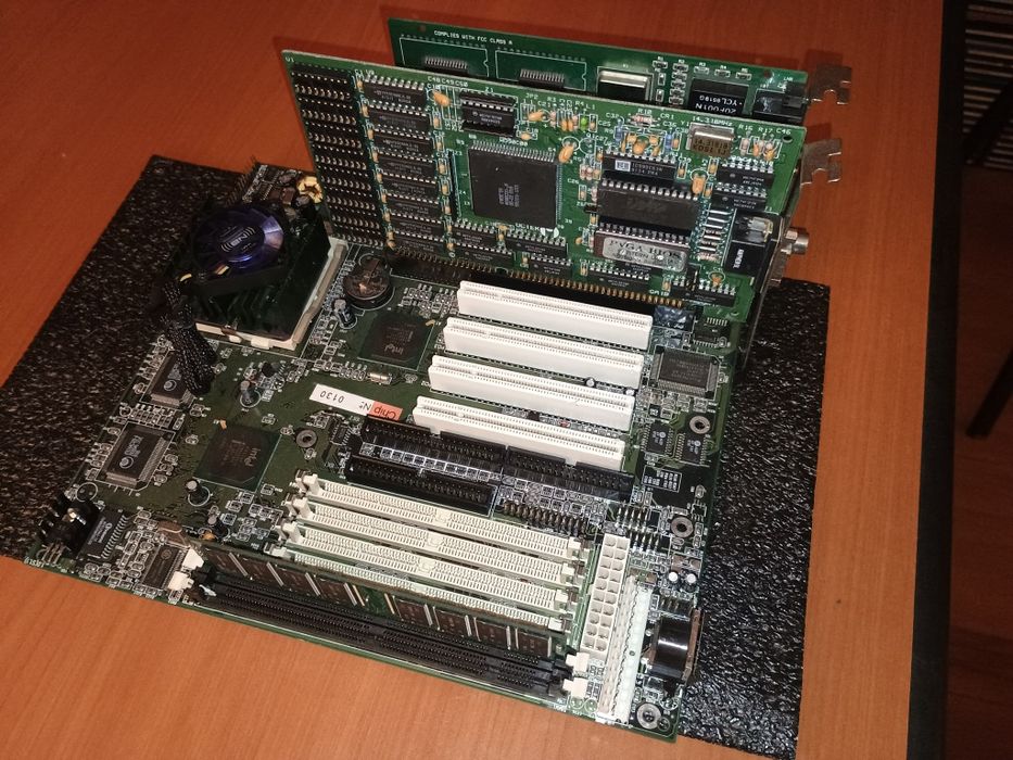 Kit PC retro complet 1997 (cpu raritate)
