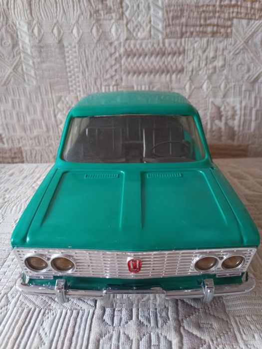 Модель ВАЗ 2103 / 1978 г.в. / Игрушка