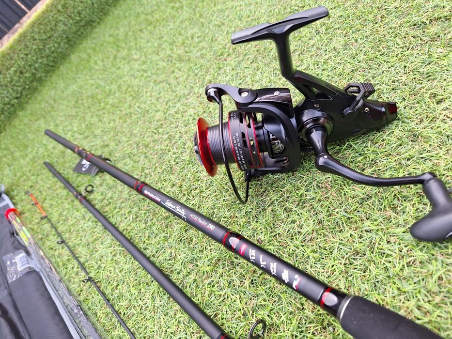 Set 2 Feedere FL Aqua Feeder 3.90 Actiune 120-180 + 2 Mulinete FR6000