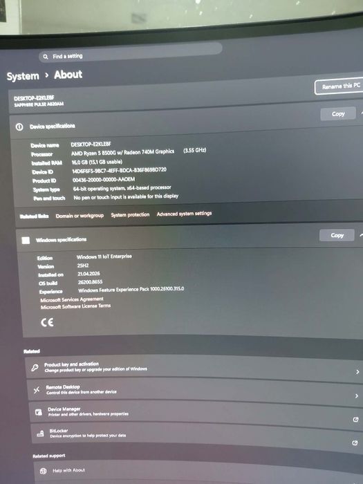 Vand pc gaming ddr5 ryzen 5 8500g sau schimb cu xbox/ps5