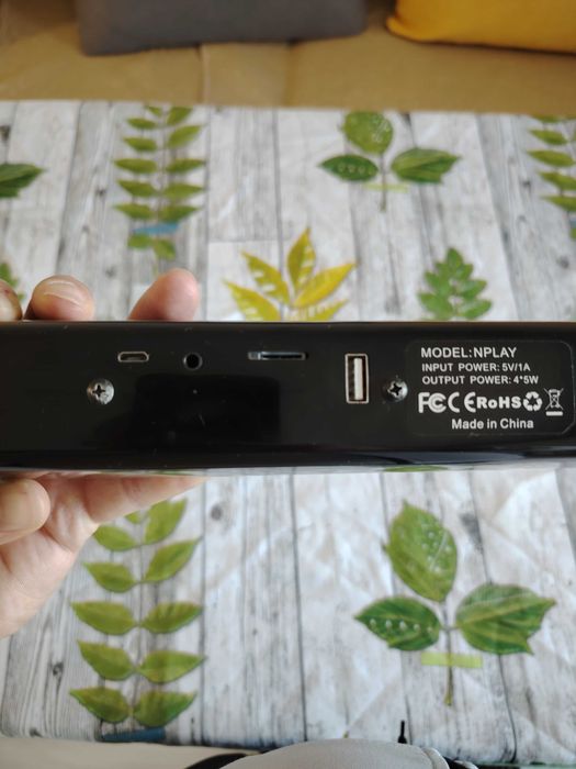 Блутут тонколонка саунд бар с вградена батерия