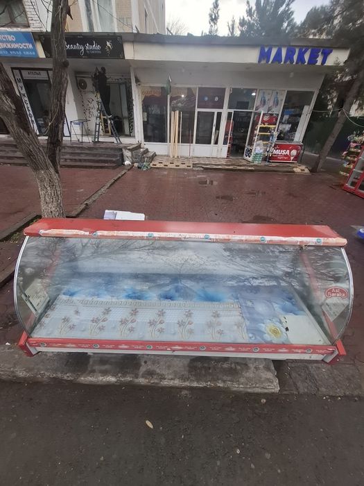 Витрина холодильник сотувда ишлашлари яхши