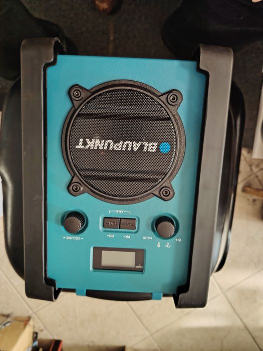 BLAUPUNKT радио строителни обекти BSR 20 Противоударно Водоустойчиво