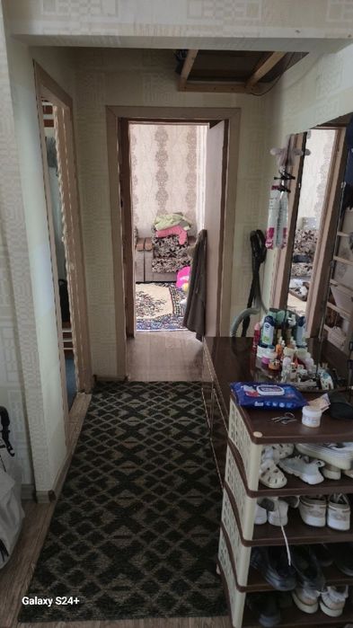 Сергели Спутник 8 2/2/2 дом двух подъездный, деревянный