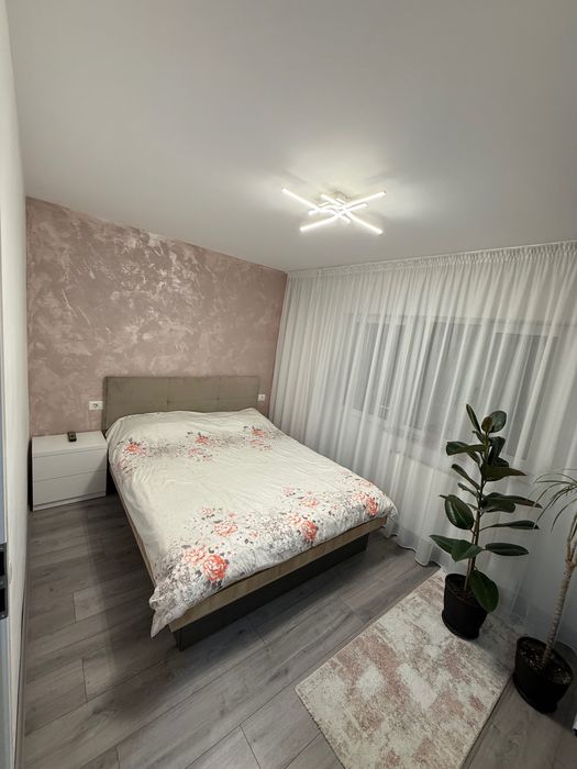 Apartament 3 camere decomandat situat in cartierul Steaua