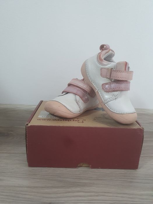 Adidasi ddstep marimea 21