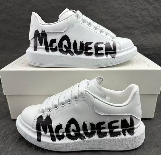 Adidasi Alexander McQueen Grafitty