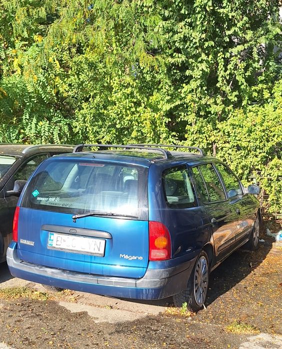 RENAULT Megane 2000 — imagine 1