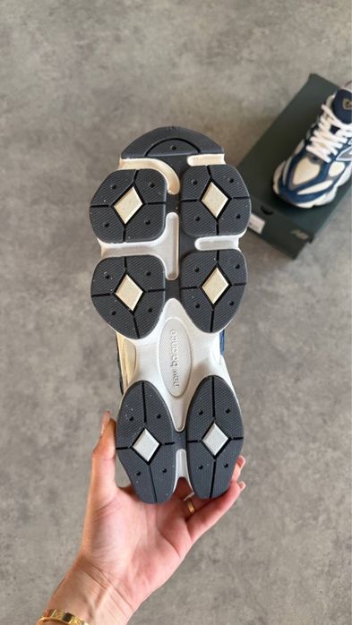 New Balance 9060 - Indigo