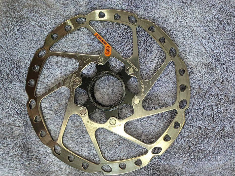 Спирачки Shimano Deore BR-M6100 плюс дискове RT-64