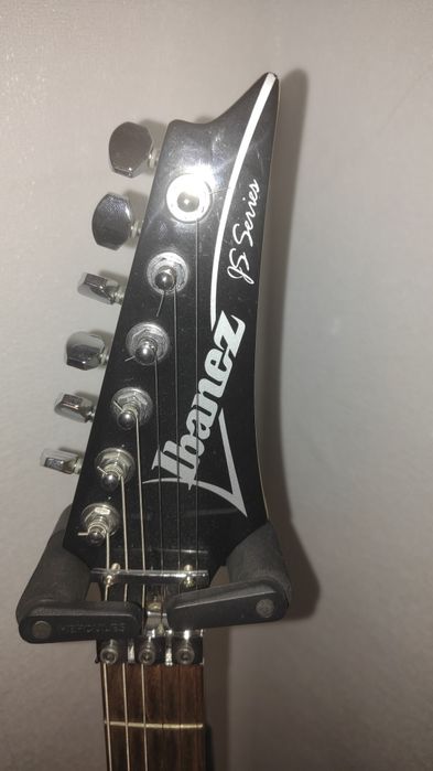 Электрогитара Ibanez