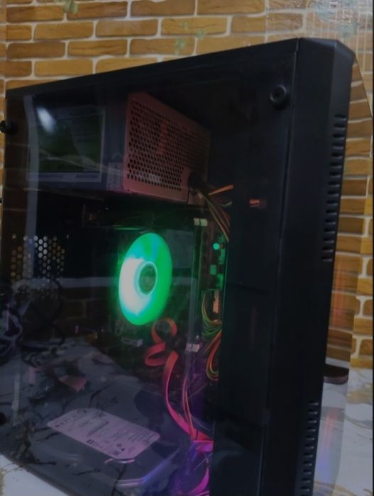 Kompyuter Case (Keys)