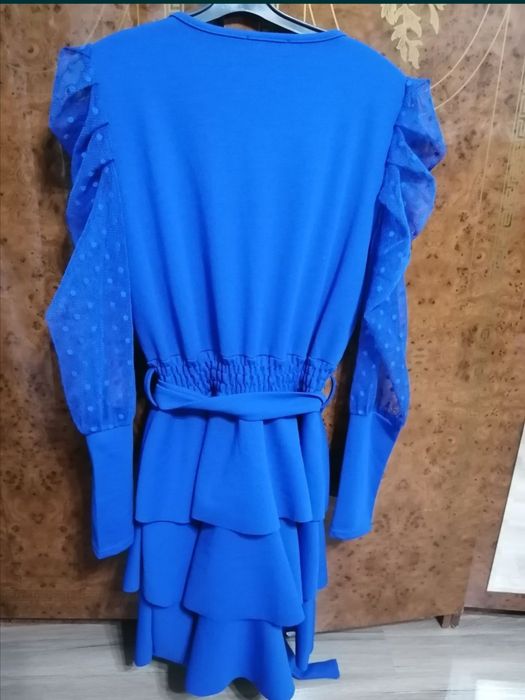 Шикарное вечернее платье