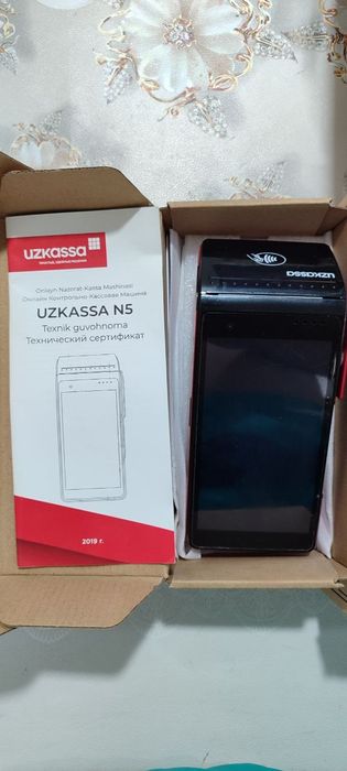 Uzkassa N5 va Uzcard terminal aparatlari sotiladi.  Xolati ideal.