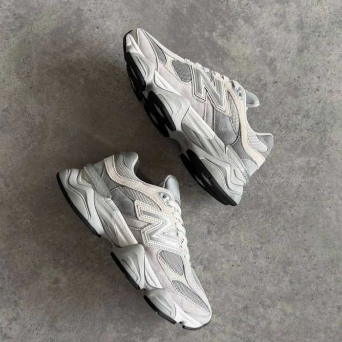 New Balance 9060 "Light Grey / Silver"
