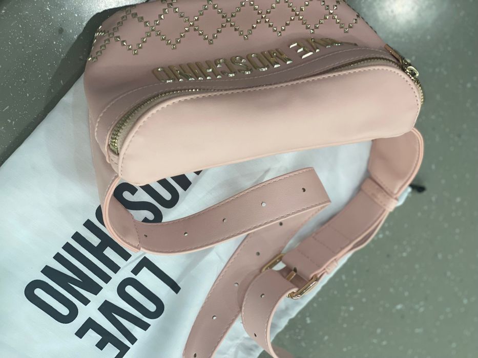 Дамска чанта Love Moschino !Нова по-ниска цена !!!