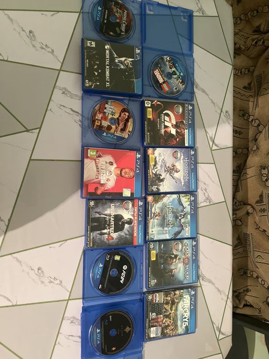 Ps 4 1 tb продам не дорого