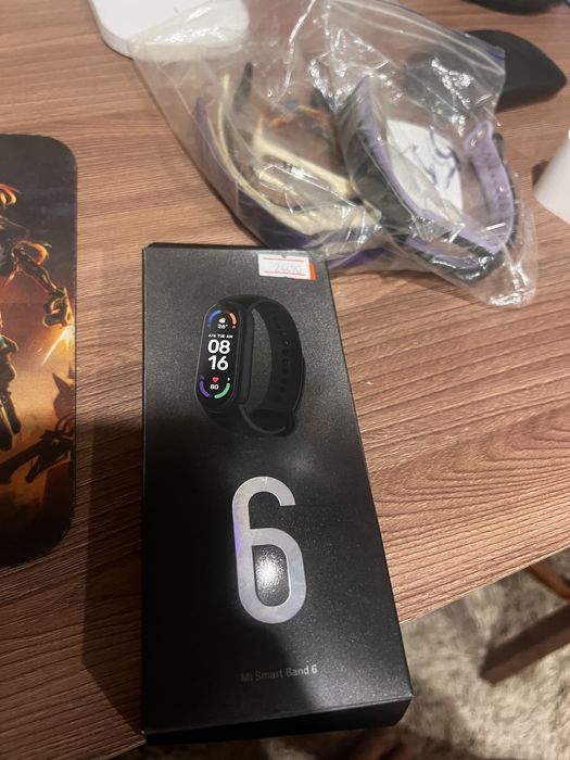 Продам смарт часы Mi Band 6