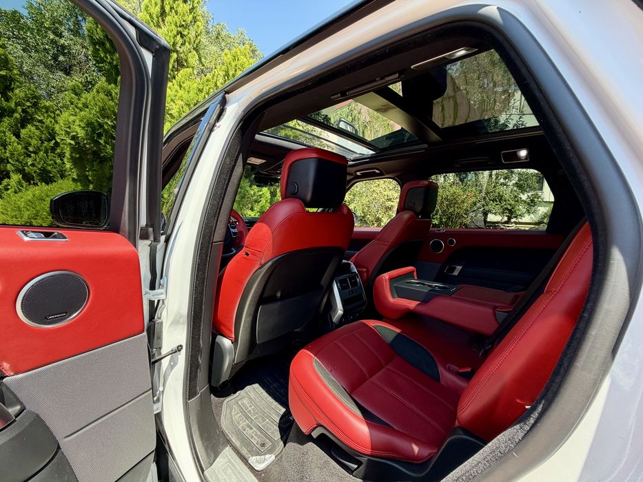 Range Rover Sport SVR