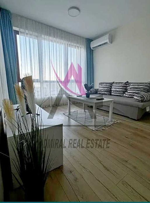 Дава се под наем Двустаен апартамент в Варна, Аспарухово - 92 кв.м за 650 € - Снимка #1