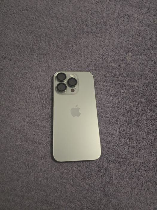 Vand/Schimb Iphone 15 pro impecabil