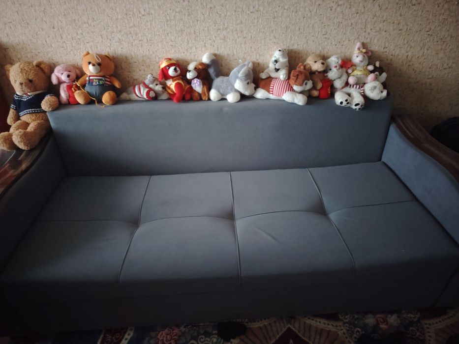 Продаю диван в хорошем состоянии