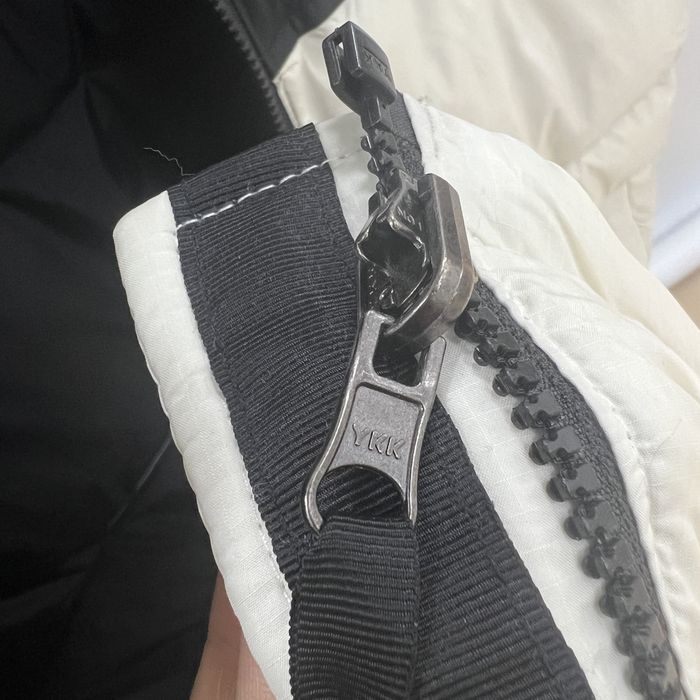 Пуховик THE NORTH FACE 700