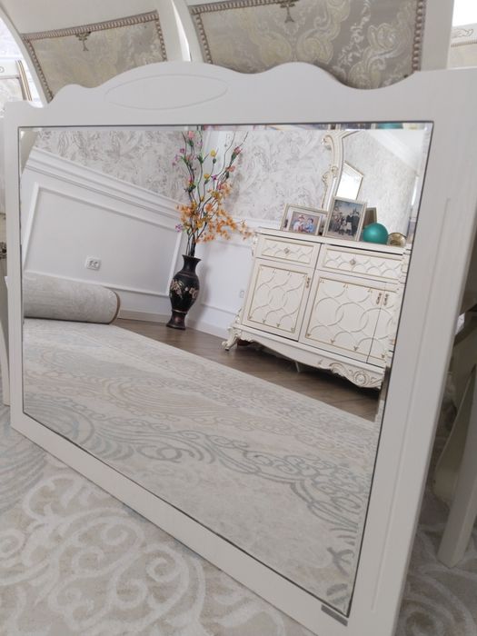 Зеркало на раме 105×80см