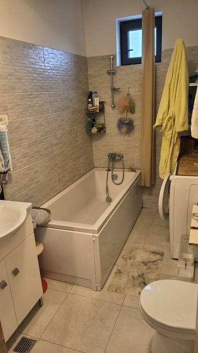 Vând apartament cu 2 camere