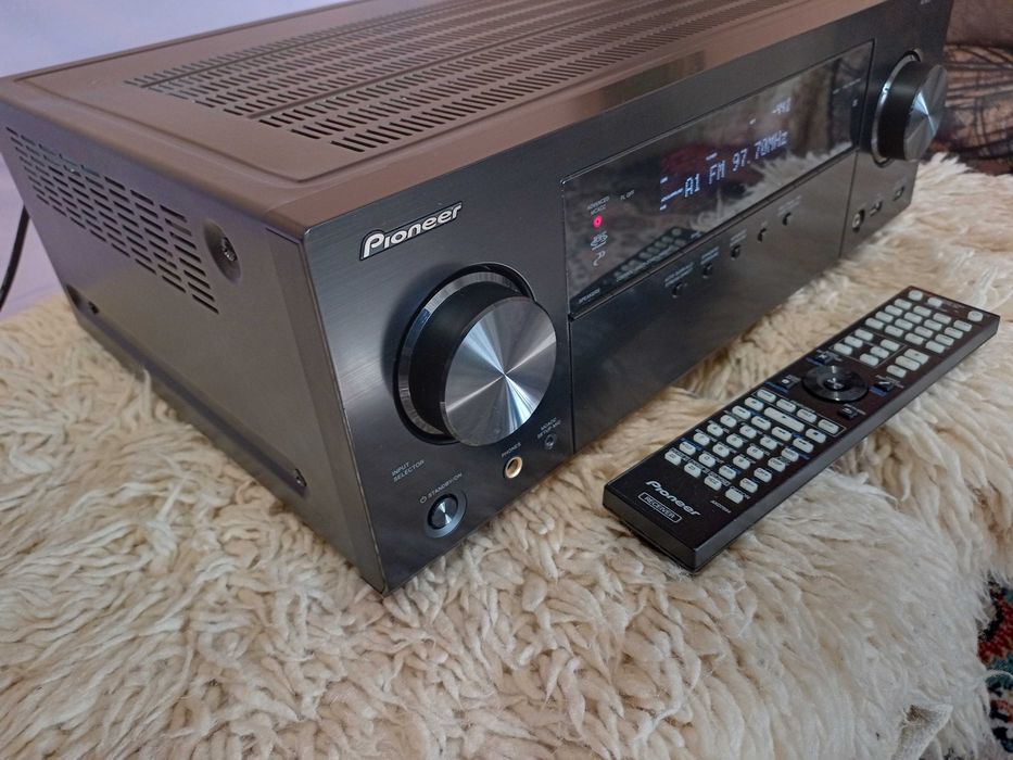 Продавам ресйвър PIONEER
