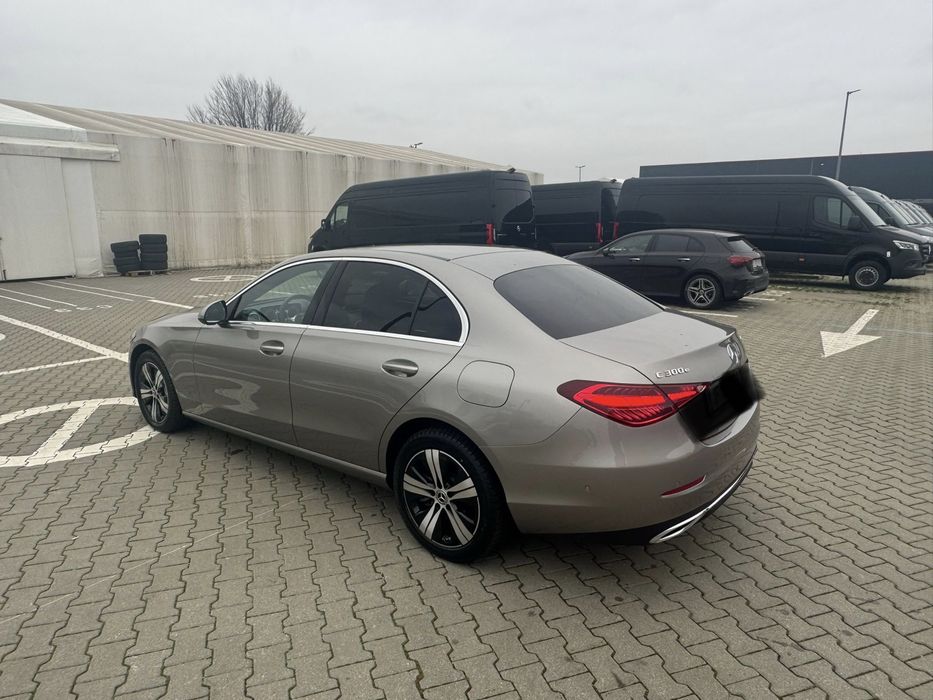 MERCEDES-BENZ C-Class 2024 — imagine 33