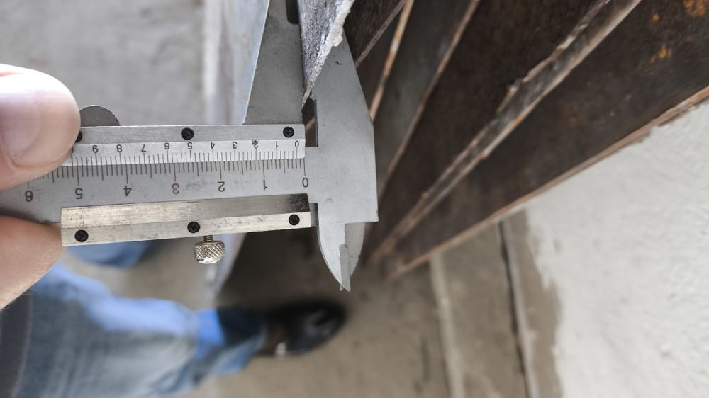 Продам листы , хорошее состояние