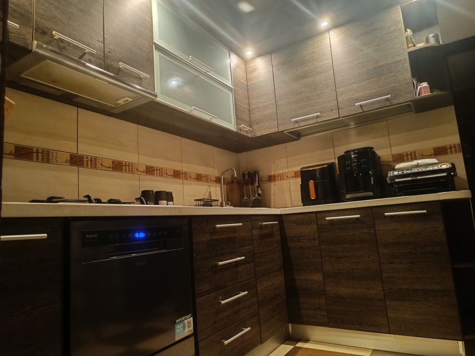 Apartament 3 camere decomandat, 2 băi, complet mobilat și utilat – Tomești, Iași – 109.900 € negociabil