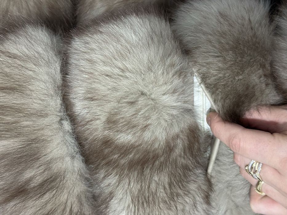 Шуба из натурального песца