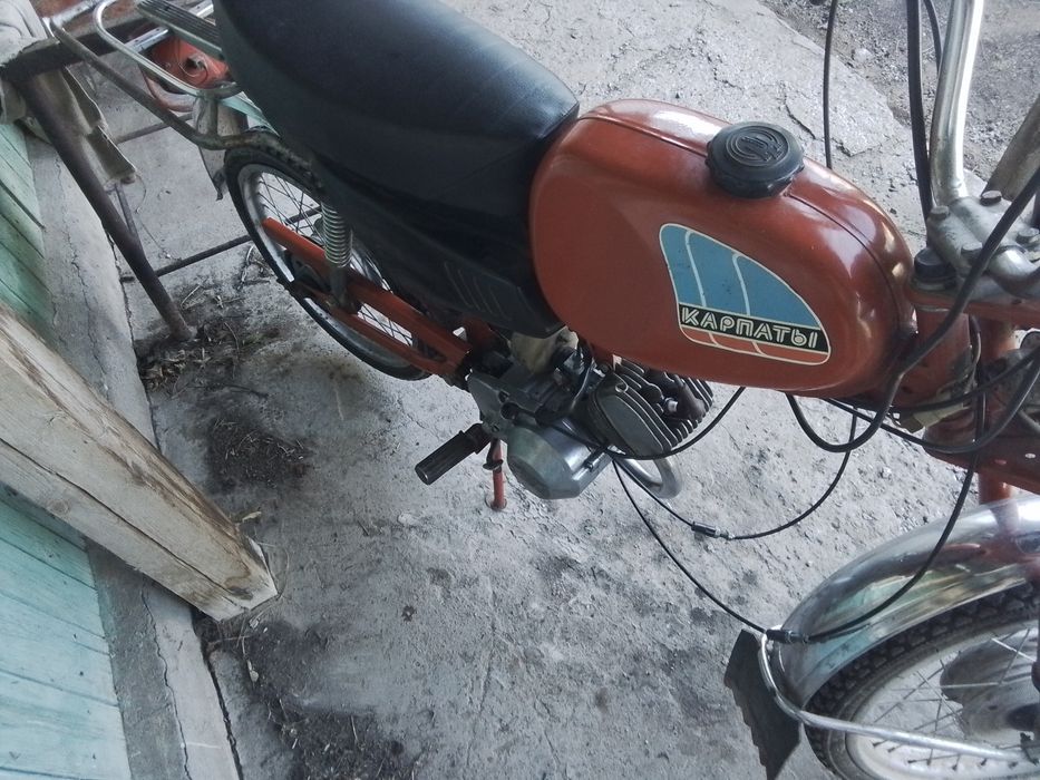 Продам мопед карпаты