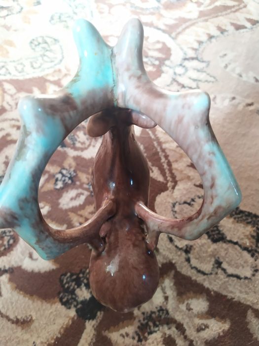 Продам советскую статуэтку Оленя.