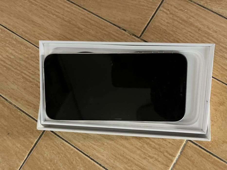 Iphone 12 pro продам