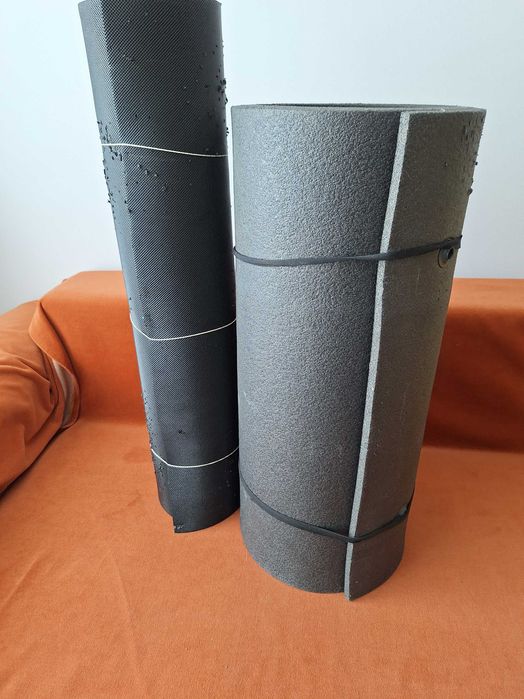 Doua saltele pentru antrenament aerobic, fitness, exercit la sol, yoga