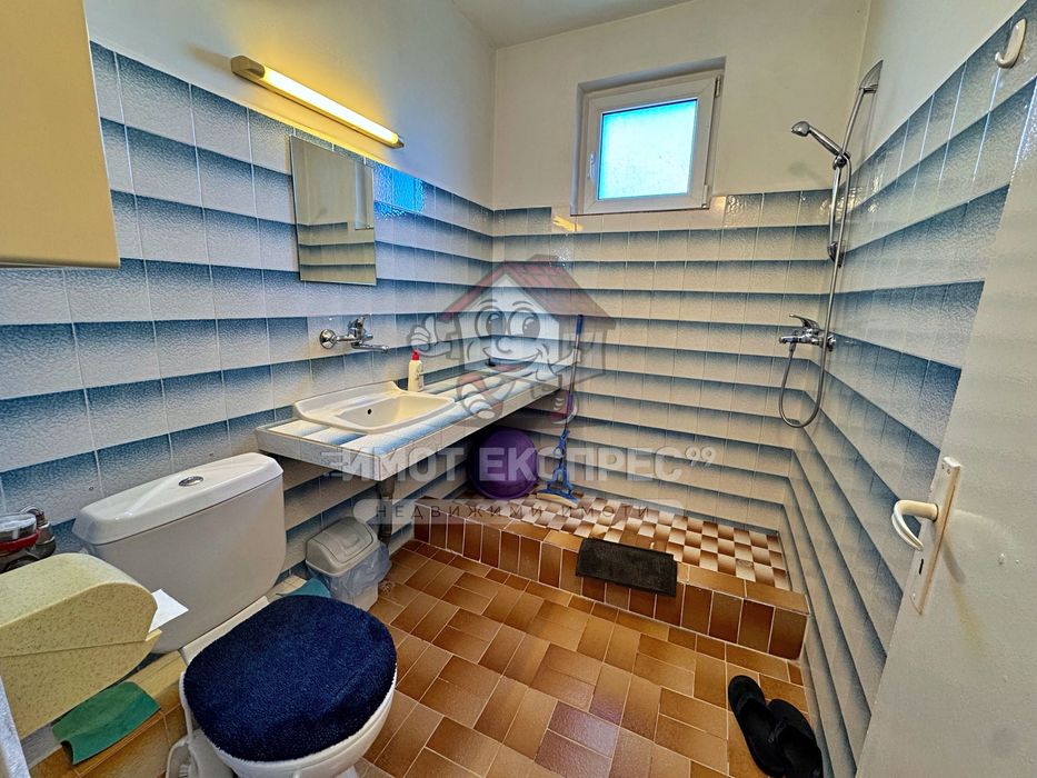 Продава се Многостаен апартамент в Асеновград - 132 кв.м за 626 €/кв.м - Снимка #18