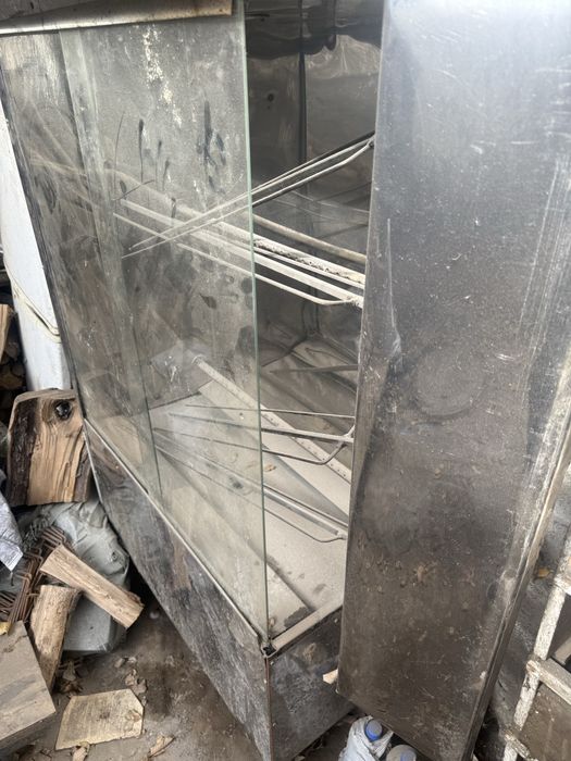Продам !! Грильница в хорошем   состоянии.