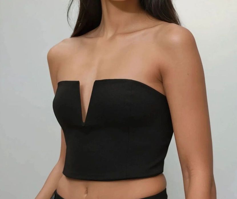 Две бюстиета, страхотна визия