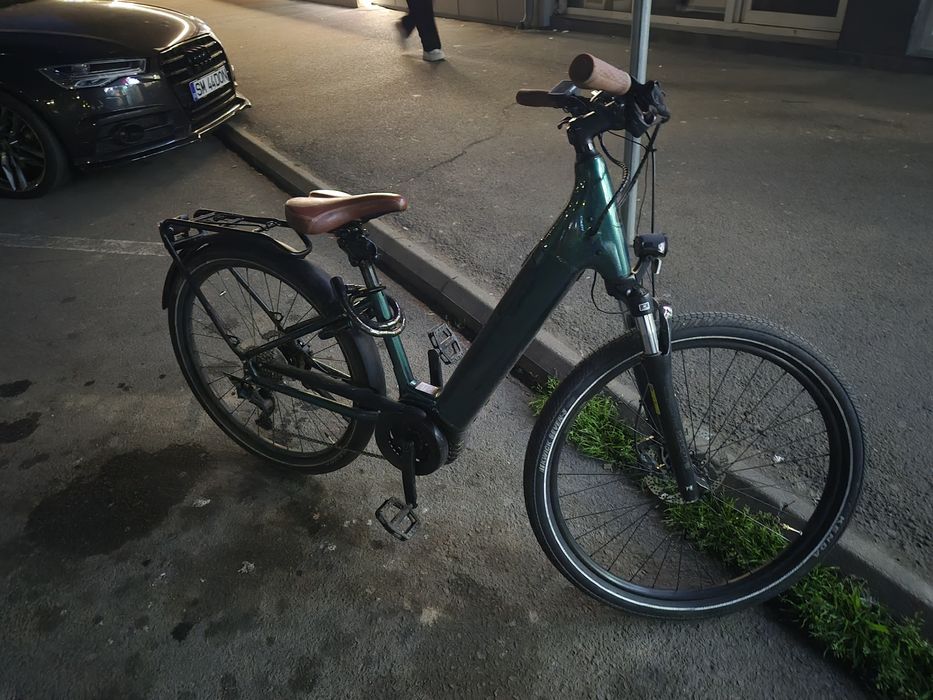 De vanzare bicicleta electrica Cannondale