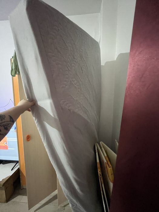 Отдам шезлонг и матрас