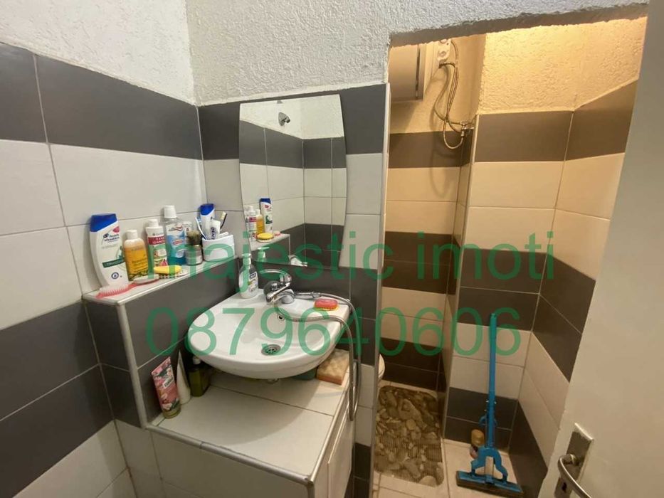 Продава се Тристаен апартамент в Пловдив, Изгрев - 94 кв.м за 570 €/кв.м - Снимка #6