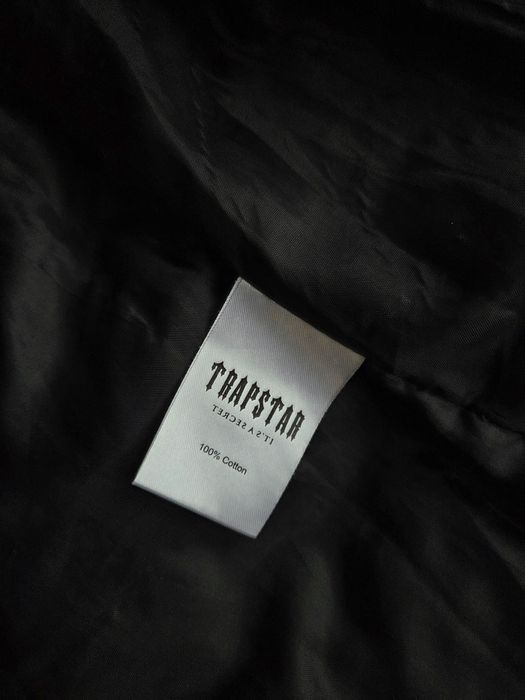 Елек  на  trapstar