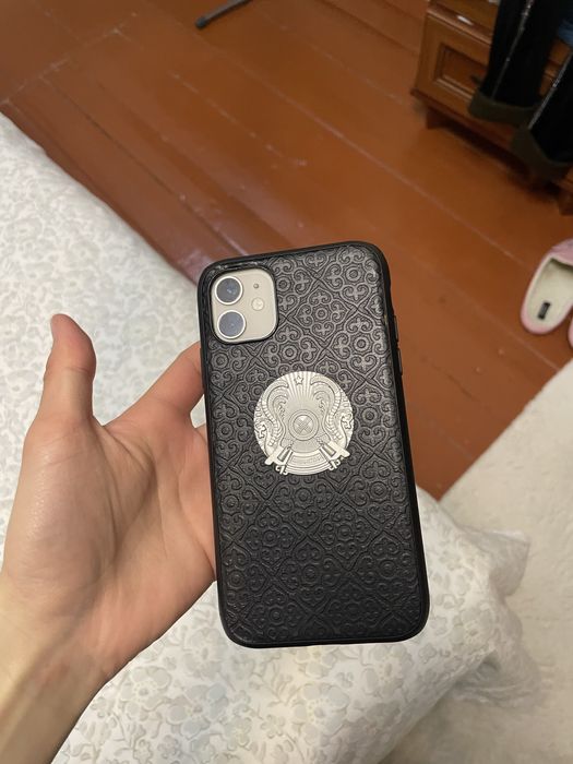IPhone 11 хорошем состоянии