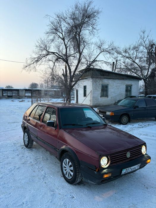 Гольф 2  объем 1.8